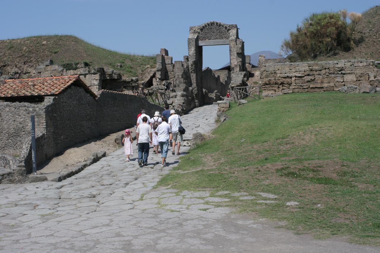 B&B Bonaventura Pompei Exterior foto